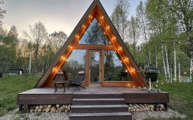 Частный дом на на берегу реки Руза