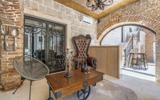 Heritage Palace Varos - MAG Quaint & Elegant Boutique Hotels