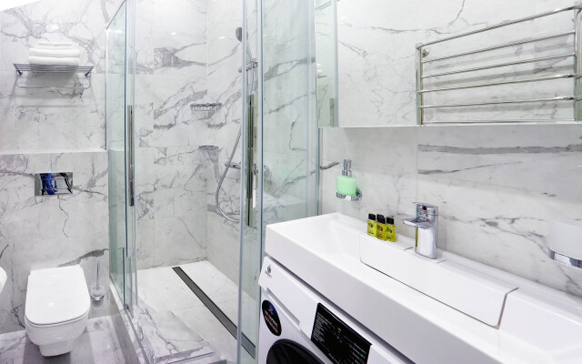 Metropol y Tropicheskogo Parka Apartments 5