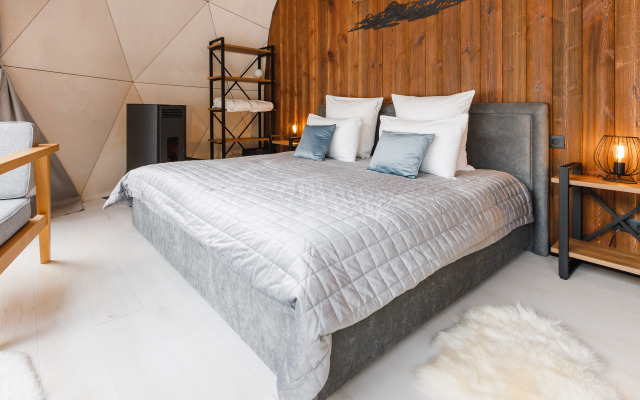 Glamping Moon Glamp