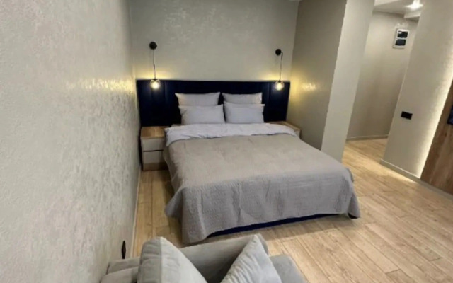 Krasivaya Studiya V Tsentre Flat