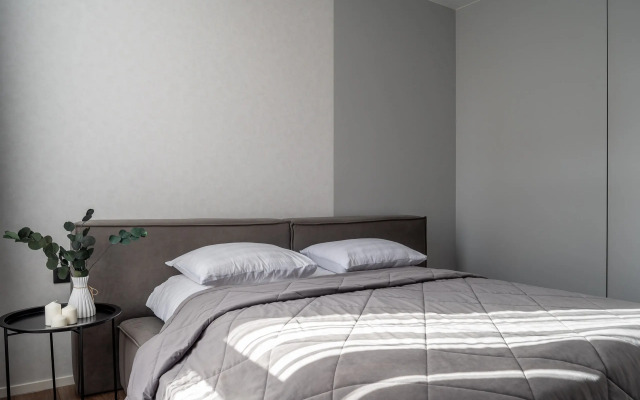 Bolshaya I Stilnaya S Vidom Na Gory Flat