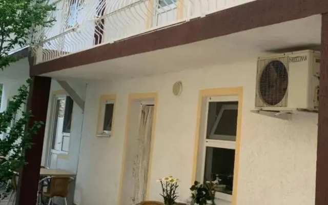 Garmoniya Guest house