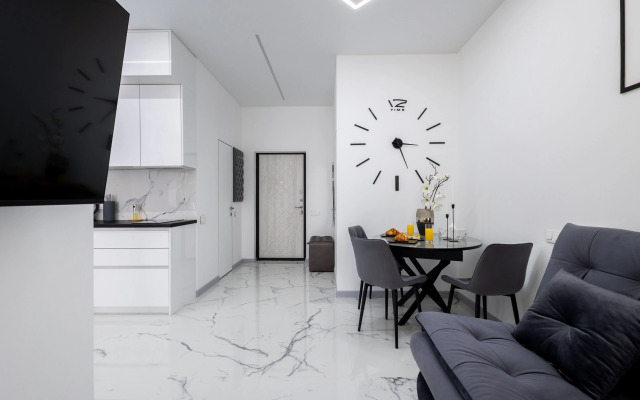 Artlayt Okolo Morya Apartments