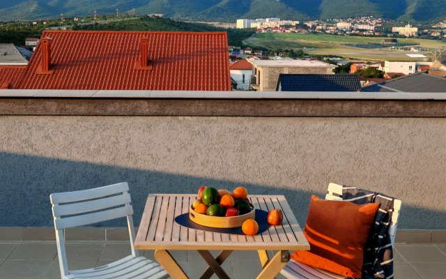 Dom s terrasoi na kryshe Golubaia Bukhta Persikovyi Sad 382 Holiday Home