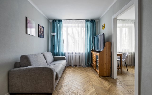 Na Novoslobodskoy Flat