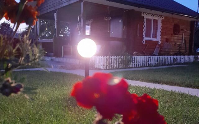 Usadba Derevenskij Raj Guest House