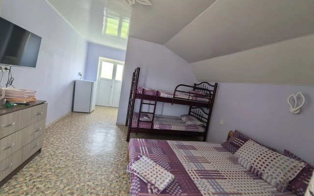 Zhdyom Gostey Guest house