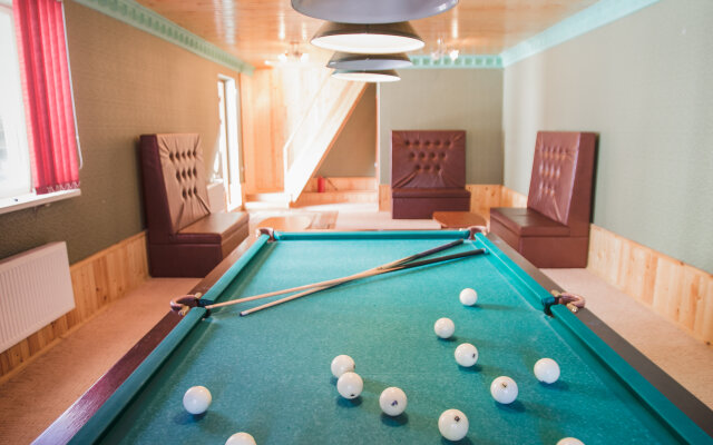 Snezhny bars Hotel