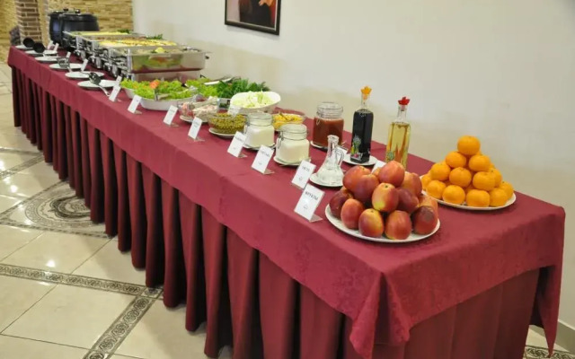 Marrakesh Gold Hotel