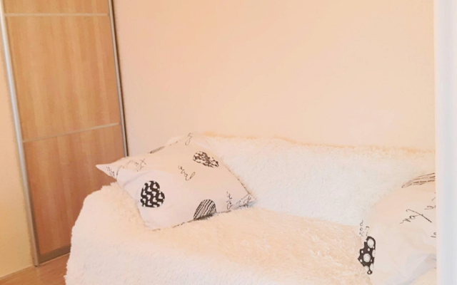 Moi Apart uyt ryadom YURGU i YUrGGPU S udobnym Raspolozheniem Apartments - Apartment in تشيليابنسك - Photo 4