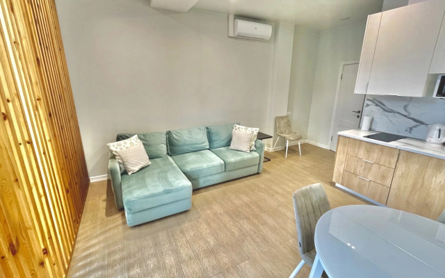 Apartament Green v Rezidentsii Baykalskiye Kholmy
