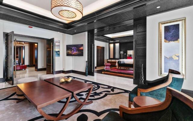 Rixos Marina Abu Dhabi Hotel