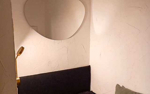 Апартаменты Мириады в мкрн. Оптимистов, 3/2