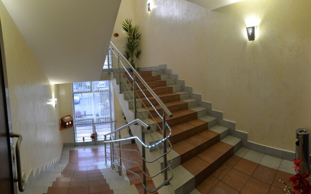 Tsentralny Eurohotel Hotel