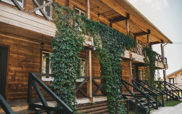 База отдыха Золотой Лотос