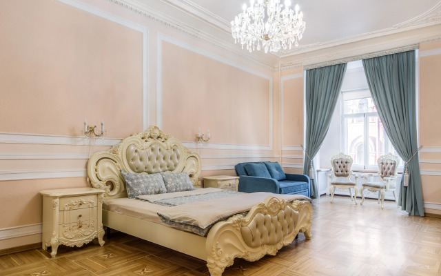 Квартира на Рубинштейна 4