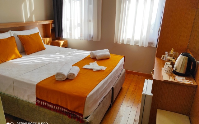 Lebon Hotel Old City