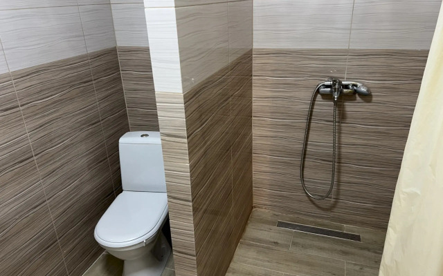 261 Mansarda 12 Min Do Plyazha Flat