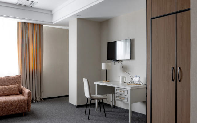 Отель Mountain View Residence Almaty