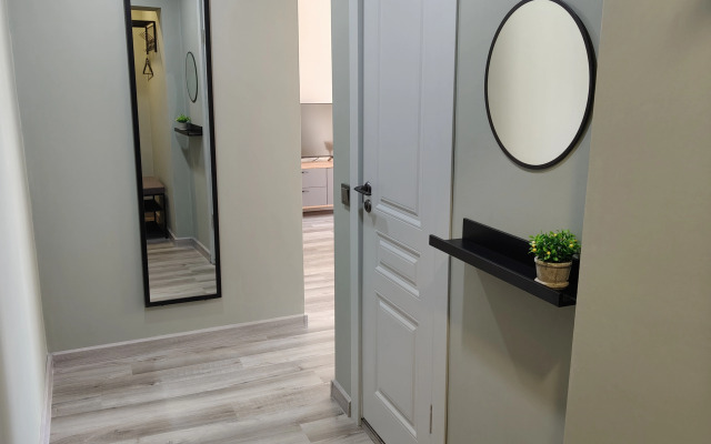 Квартира Стильная с Видом на Кирху Святого Семейства