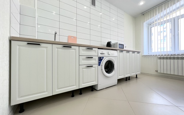 Апартаменты на Тульской 18 на шестом этаже квартира  23