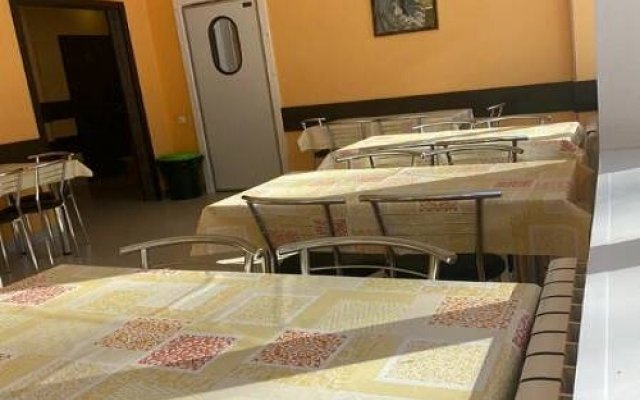 Хостел Махтал