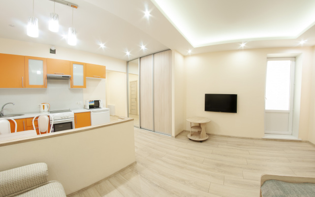 Апартаменты на Геологоразведчиков 44А - 54