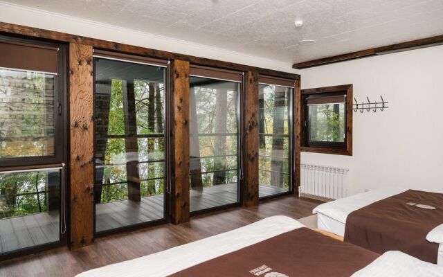 Park Hotel "Shishka"