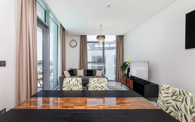 Lagoon View | 1Br | District One Apartments