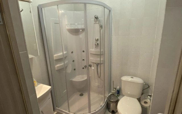 Апартаменты на Берегу Озера Тихое