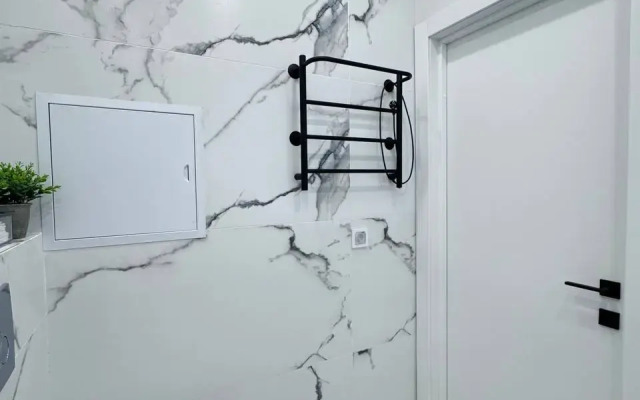 Uyutnaya Studiya Soft Whisper Na Otkrytom Shosse Apartments