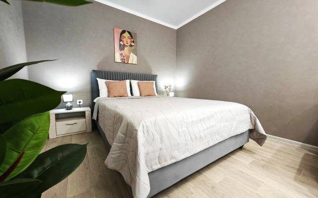 Апартаменты Pink Panther SUTKI LIFE