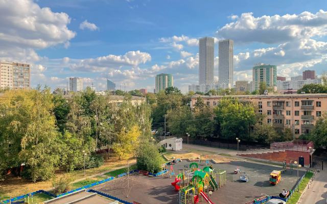 Квартира Welcome Home с Балконом у Метро Народное Ополчение