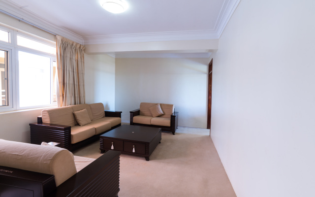 Aggrey  Hotel