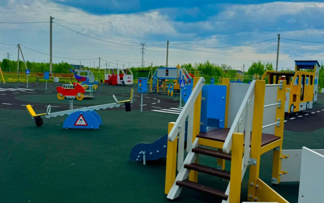 Частный дом у леса