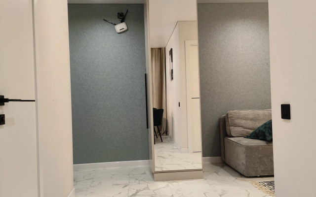 Квартира NATALI Aparts 73в.2