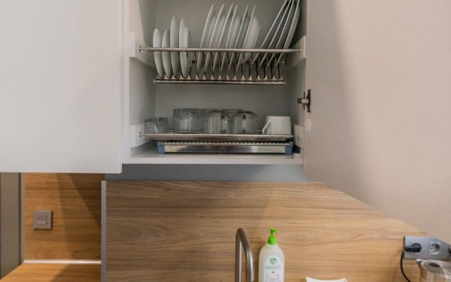 2kh Komnatnaya Kvartira S Remontom Green Studio 3 Apartments