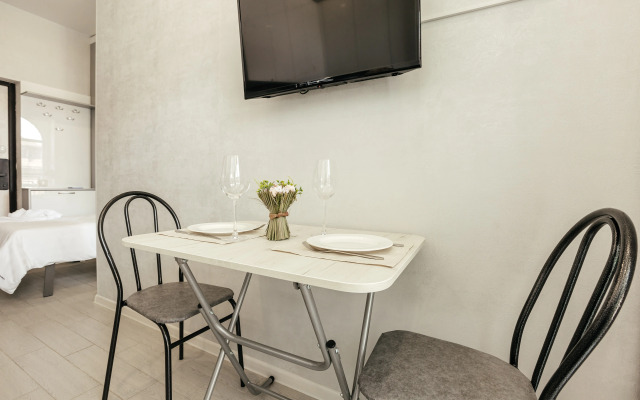 Red Apartments Art Layt Siti Apartament Veston Apartments