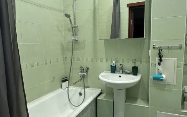 Dvukhkomnatnaya na Respublikanskoy Flat