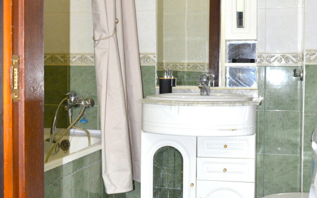 Квартира 2-к. квартира 6/9 этаж