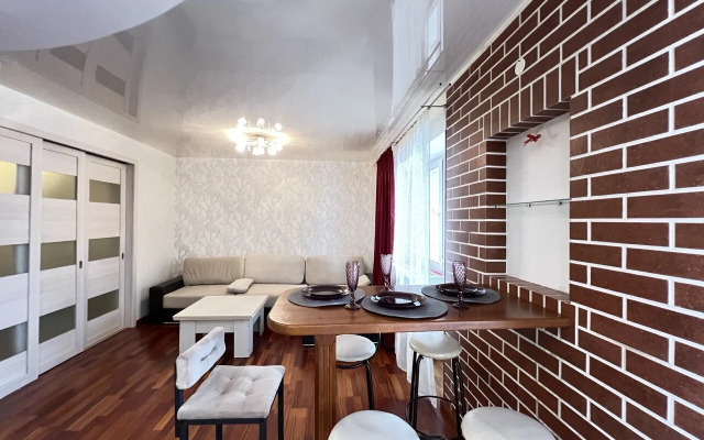 Квартира на Улице 60-летия Октября 15