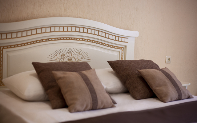 Aloiza Guest House
