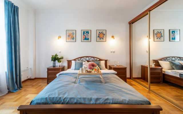 GM in the Historical Center of the Capital Apartments