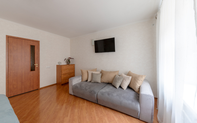 Na Nevskom prospekte Flat