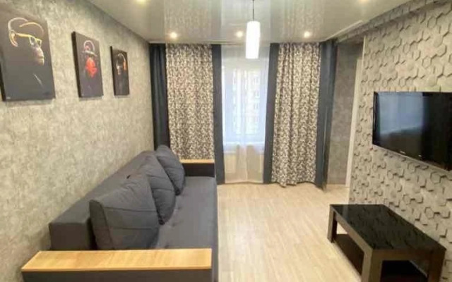 Na Zheleznodorozhnikov 22 Flat