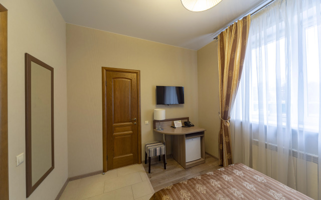 Vip Khaus Hotel