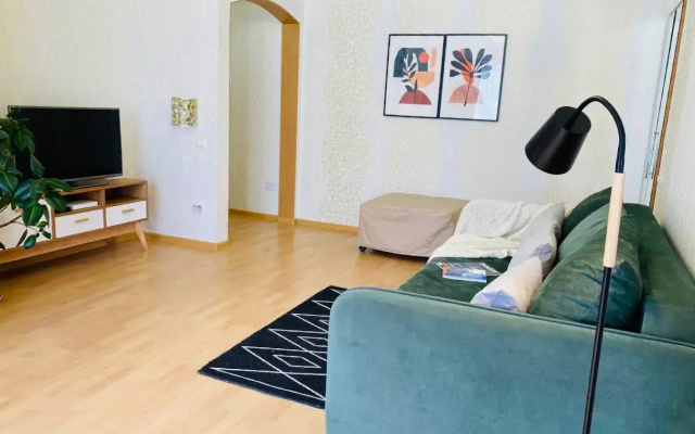 Apartamenty Dvuhkomnatnye apartamenty 50 let Oktabra 9/6