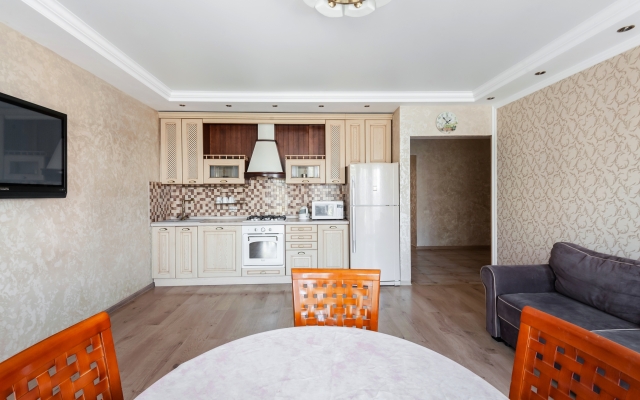 Ryadom s Dvortsom Sporta Tsentr Flat