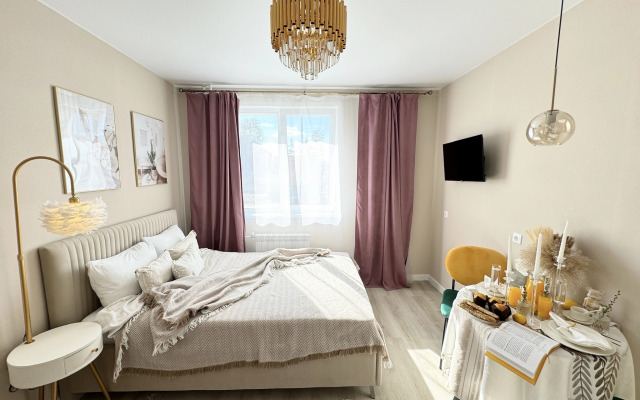 Na Ulitse Romantikov 1 Flat